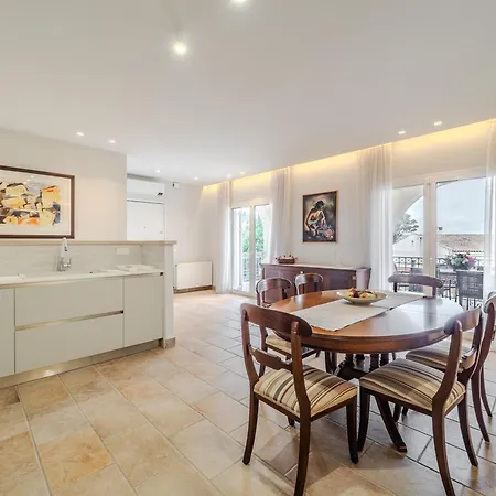 Tilia Luxury Διαμέρισμα Αλεπού