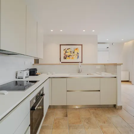 Tilia Luxury